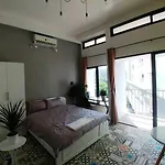 16 Studio Phan Van Han